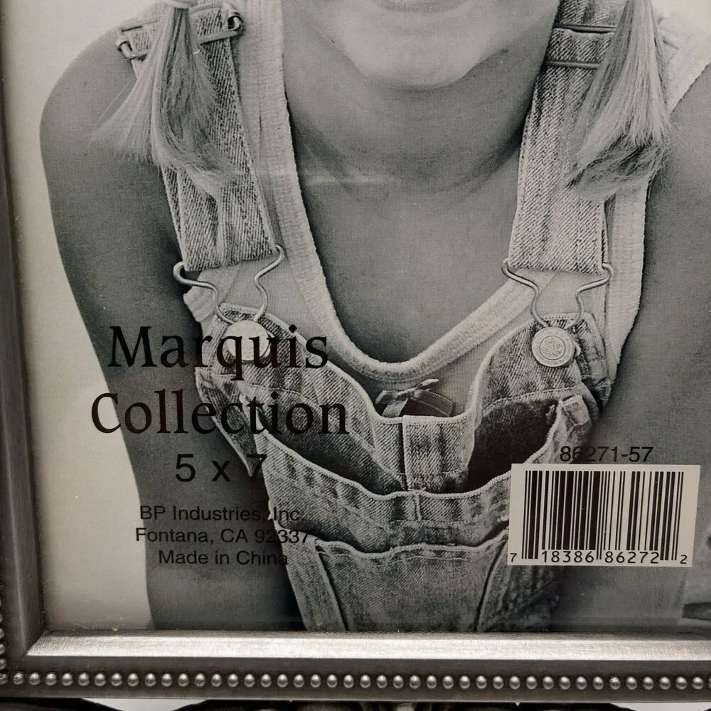Marquis Collection Pewter Ornate Photo Frame Holds 5”x7” Picture Gorgeous Detail